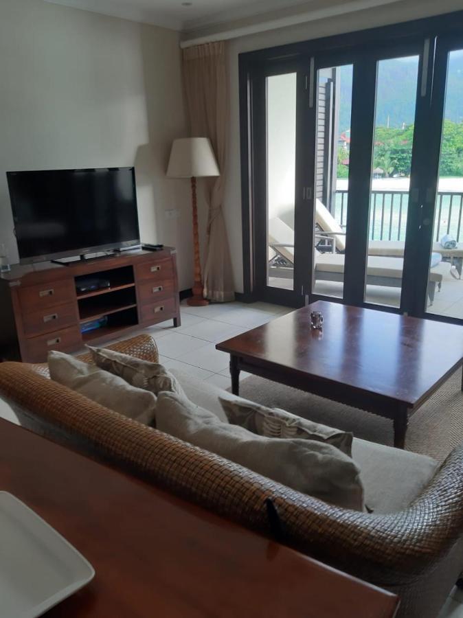 Cocoon Apartment Виктория Экстерьер фото